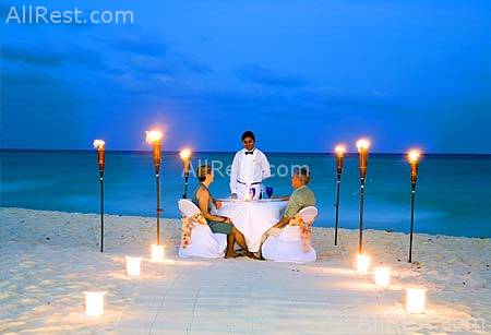 Royal Hideaway Playacar 16